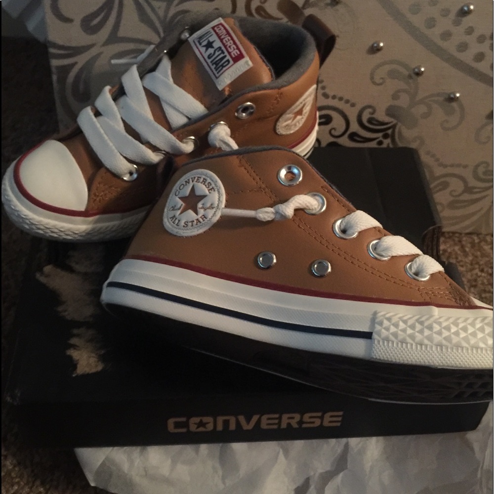 Converse Chuck Taylor All Star Leather sneakers